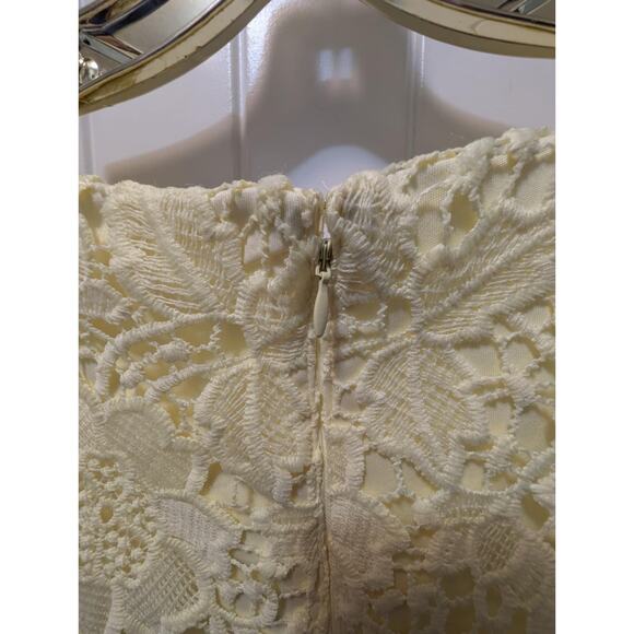 SANDRA DARREN Yellow Floral Crochet Lace Sheath Dress Plus Size 18 W Semi-Formal - Picture 6 of 9